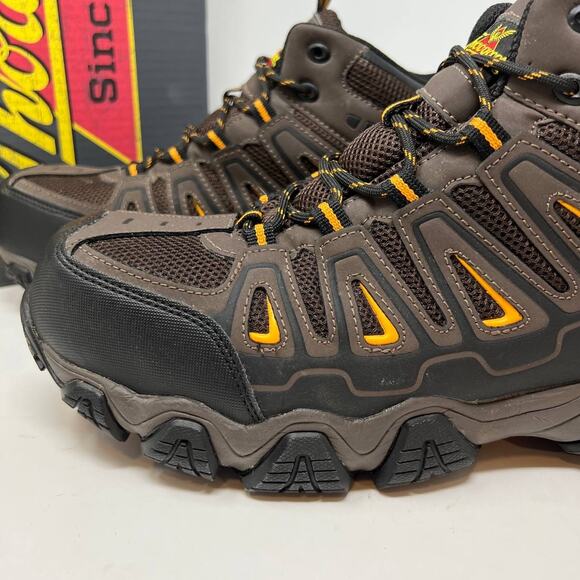 Thorogood Men's Crosstrex Hiking Boots Size 11.5W Composite Safety Toe Outdoors - Picture 8 of 15